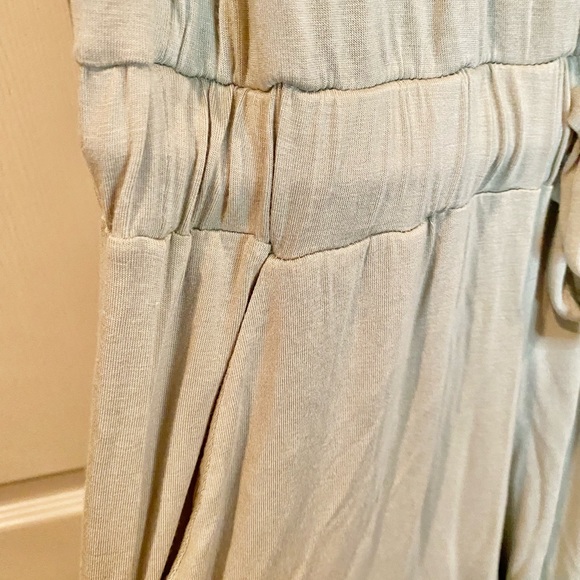 Elan Jumper Green V Neck - Picture 3 of 12